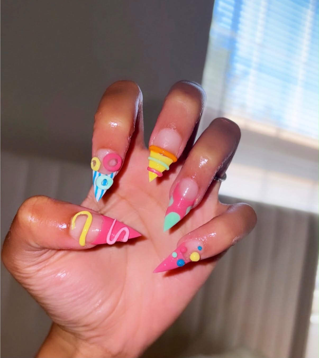 Frenchkisses.co nail design 6